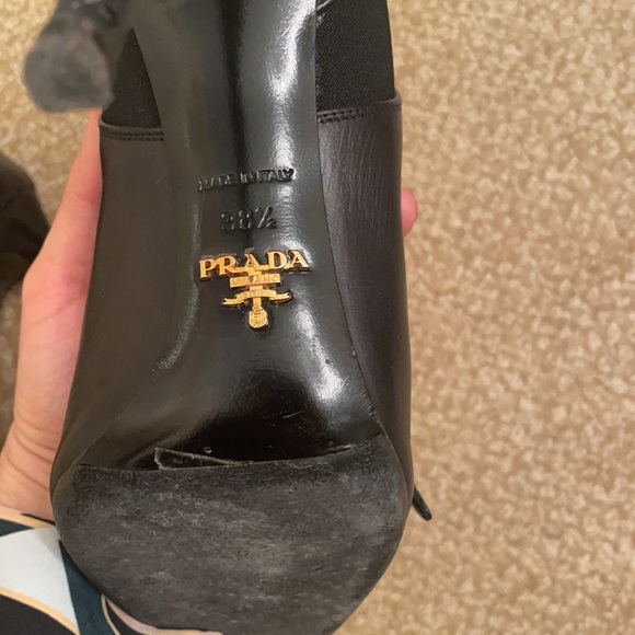 Heeled booties only worn once. - Picture 2 of 7